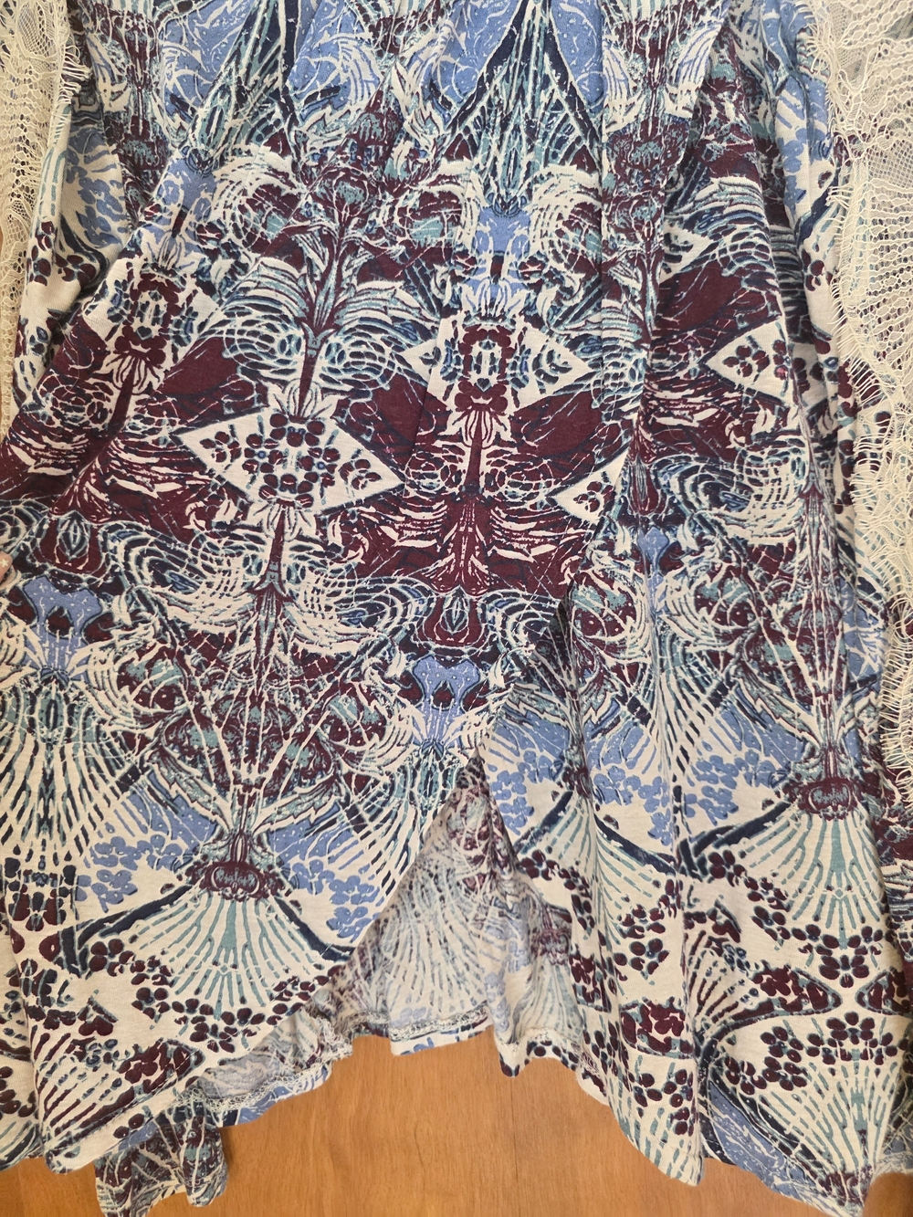 Free People Printed Long Sleeve Keyhole Top - Blue Mix Size Xs - Picture 4 of 9
